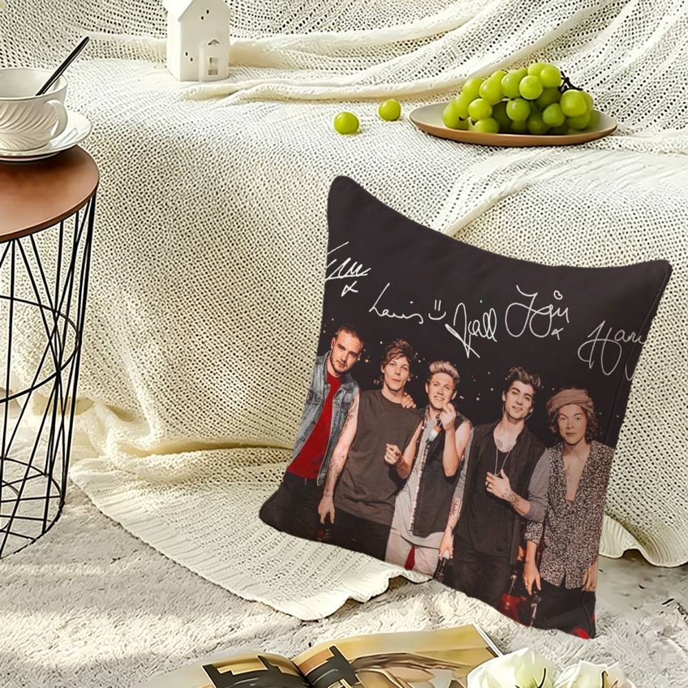 O-One D-Direction 1D Band Squa - огляд і ціна Home Textiles Direct